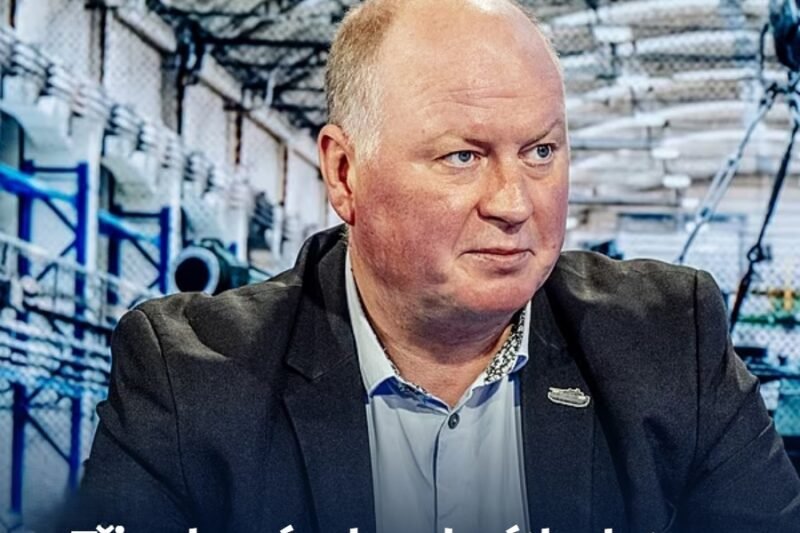VOP CZ musí jako jedna z mála státních firem vytvářet zisk, upozorňuje její ředitel Vlastimil Navrátil.